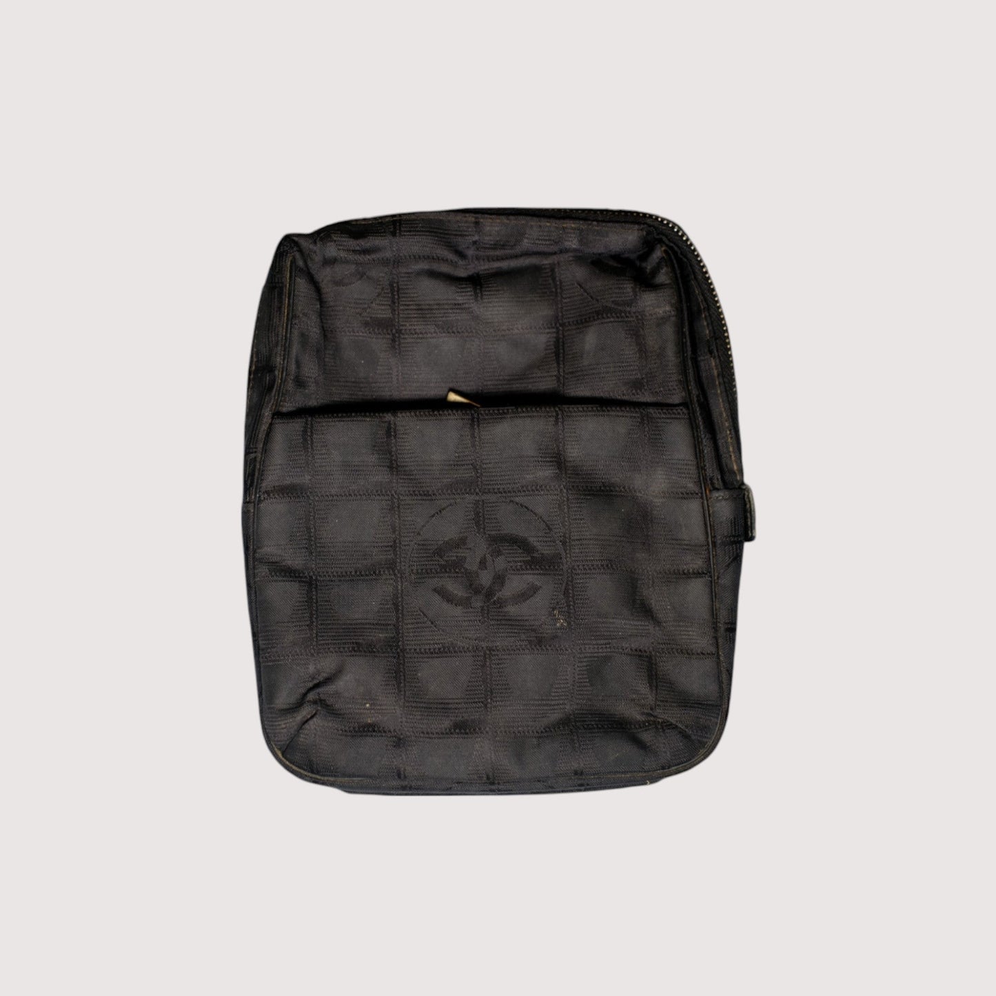 Chanel Black Crossbody Bag Vintage Quilted Nylon Unisex Gold Hardware Classic Style