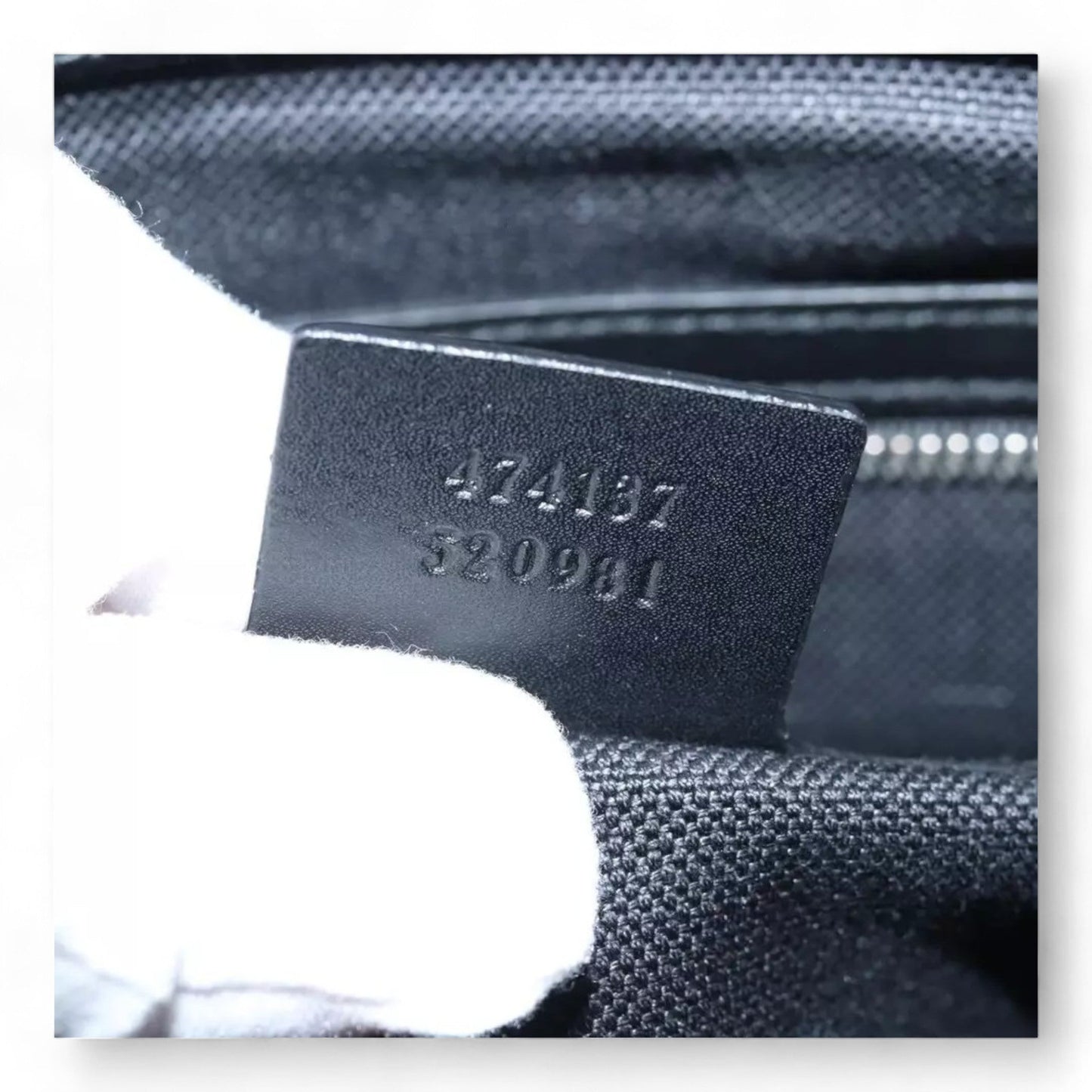 Gucci GG Supreme Sherry Line Shoulder Bag PVC Navy Red Shoulder Strap