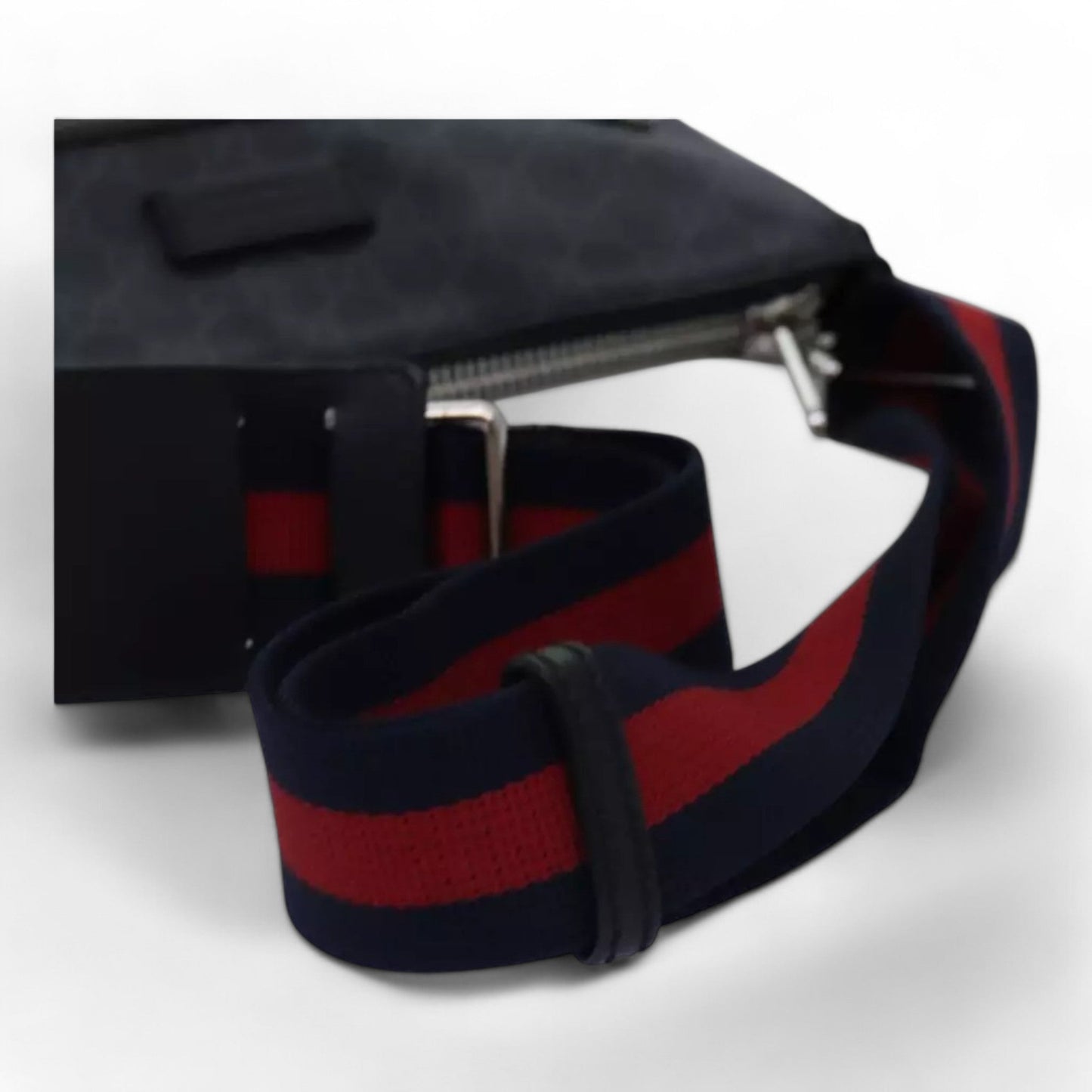 Gucci GG Supreme Sherry Line Shoulder Bag PVC Navy Red Shoulder Strap