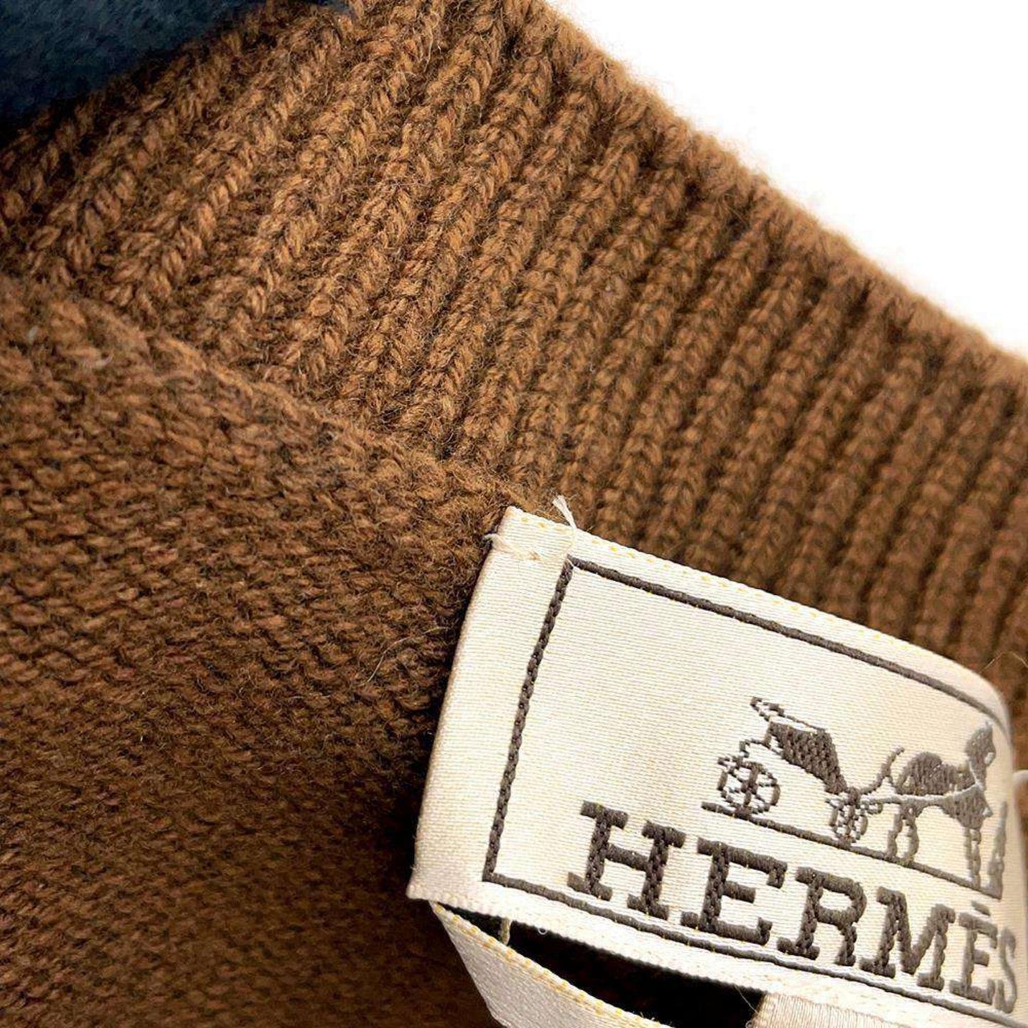 HERMES Knit Wool Navy Camel Sweater Preloved