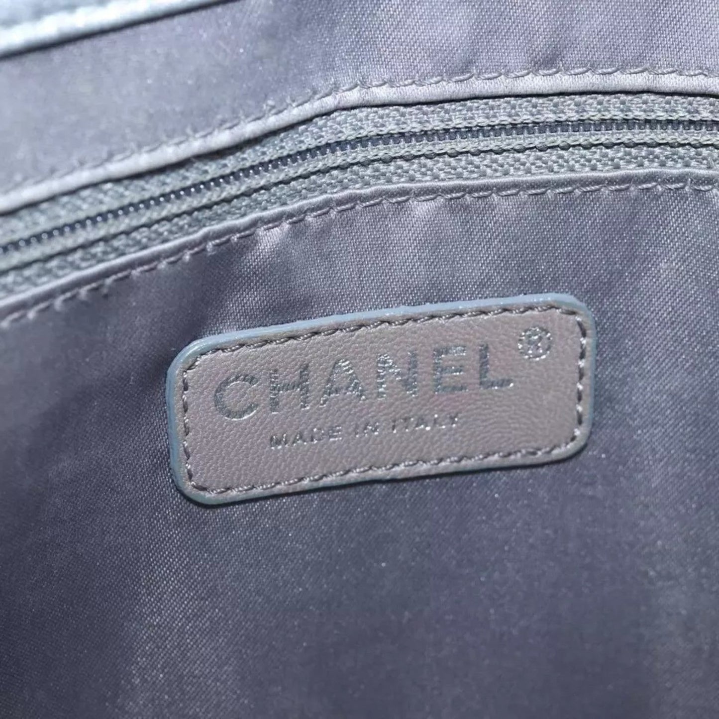 CHANEL Ice Cube Chain Turn Lock Bag Vinyl Silver Shoulder Bag