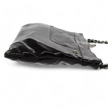 CHANEL Matelasse Chain Shoulder Bag Patent Leather Black Silver CC